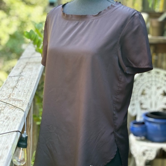 Abercrombie and Fitch Black Satin Back Zip Blouse - Picture 6 of 8